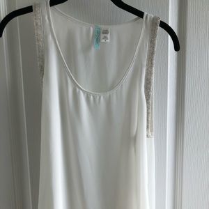 Six Degrees white/cream blouse with beading